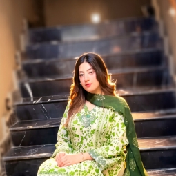 Zara Hussain - Primary and Middle Grades Class VII Online Tutor in Gujranwala