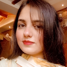 Atiqa Ijaz - Online Tutor in Lahore
