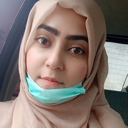 Anum Sajid - A-Level Online Tutor in Lahore