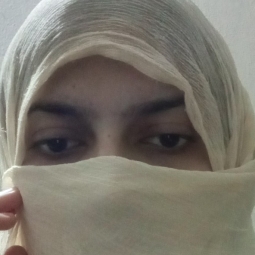 Nimra Kanwal - F.Sc / I.Com / ICS Home and Online Tutor in Sialkot