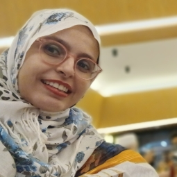 Wafa Siddiqui - A-Level Urdu Online Tutor in Karachi