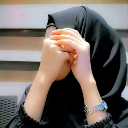 Rija Fatima - Home and Online Tutor in Karachi