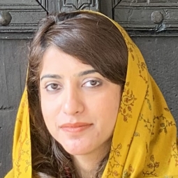 Sahar Anwar - O-Level English Language Home and Online Tutor in Bahawalpur