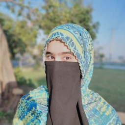 Maimoona Mustafa - Primary and Middle Grades Class VI Online Tutor in Faisalabad