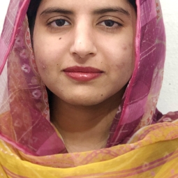 Kashaf Fatima - Online Tutor in Multan