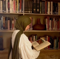Ayesha Kanwal - Primary and Middle Grades Class VII Online Tutor in Gujranwala