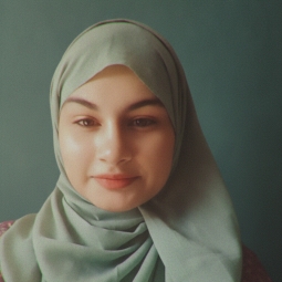 Maria Zeeshan - Primary and Middle Grades Class VIII Online Tutor in Karachi