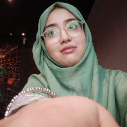 Alisha Fahad - Matriculation Online Tutor in Lahore