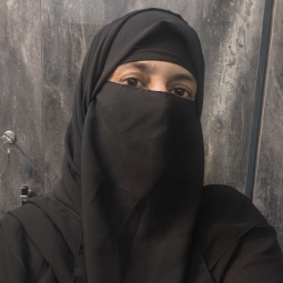 Saima Sarwar - Primary and Middle Grades Class V Online Tutor in Lahore